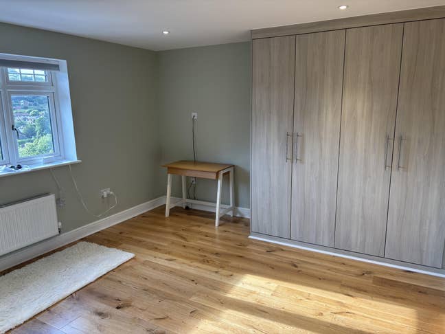 New build en-suite double room. Bills included. Main Photo
