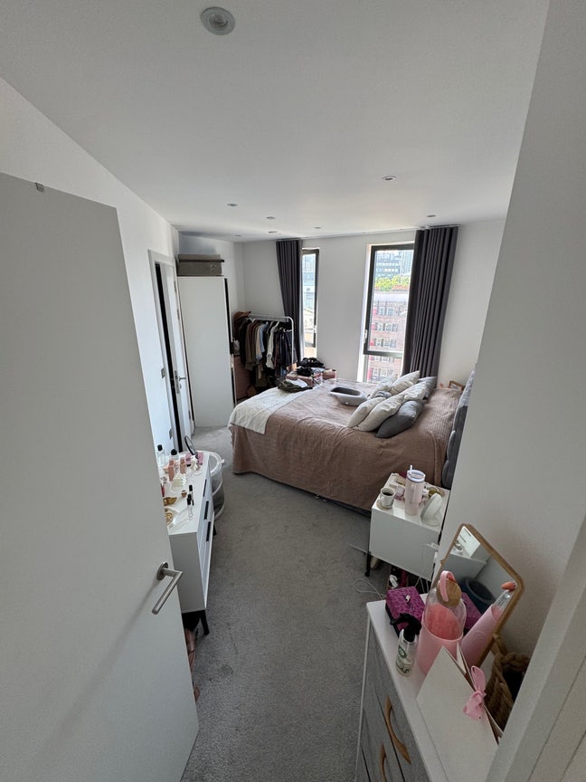 1 ensuite double bedroom in new build, southbank Main Photo