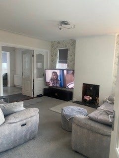 Large Double Room for Rent with En Suite Main Photo