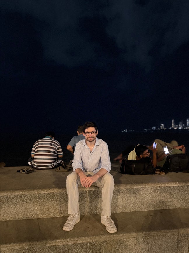 25M Young Professional - Room / Buddy Up - SW Lon Main Photo