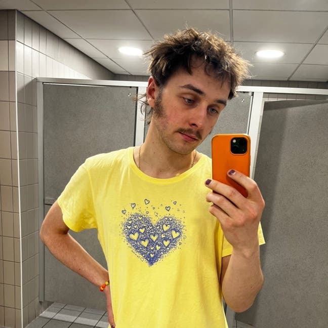 Looking for a wholesome household :) Main Photo