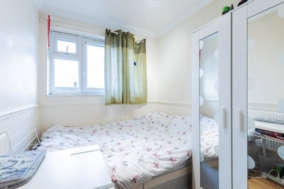 New Cosy Double Bedroom in Fulham  Main Photo