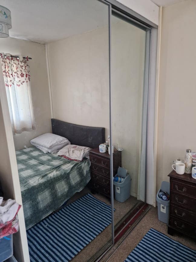 Double Room Available in a 3-Bedroom Property Main Photo
