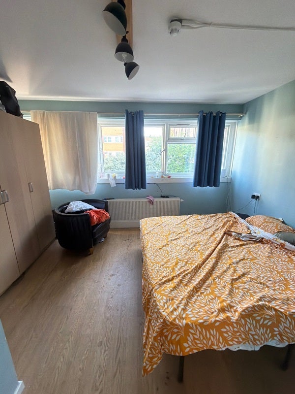 Guardianship Property Available in Chalk Farm Main Photo