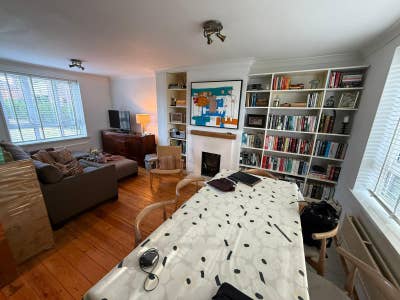 2 bed flat on river front  Main Photo