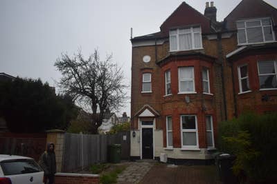 1 bed flat to let, Tankerville road, Streatham Com Main Photo