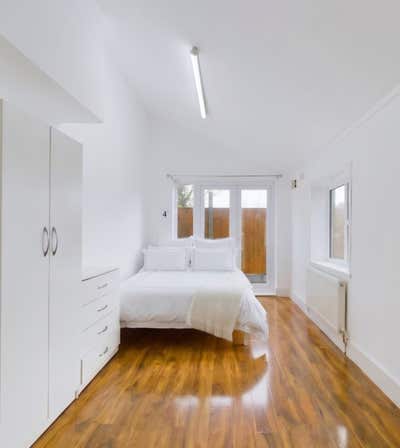 East London – E13 🏠 Plaistow / Upton Park Zone 3 Main Photo