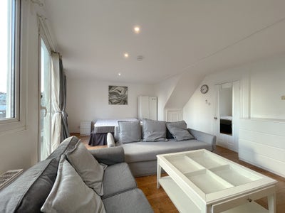 3 stunning rooms in Marylebone Main Photo