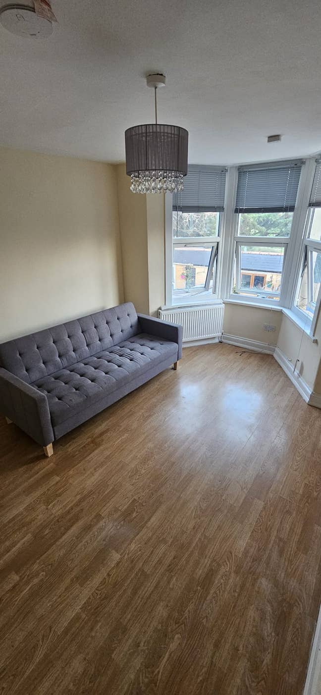 Modern 1-Bedroom Flat to Rent – Central Park Road, Main Photo