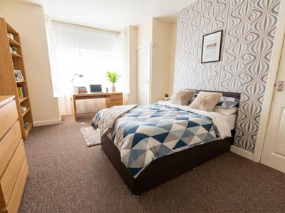 Excellent Student Accommodation near Leeds Uni Main Photo