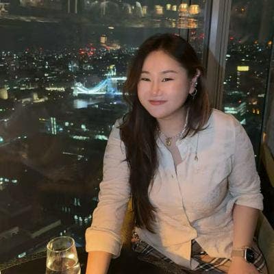 Quiet professional seeking double room in Ealing Main Photo