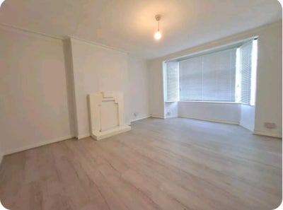 Room For Rent Main Photo