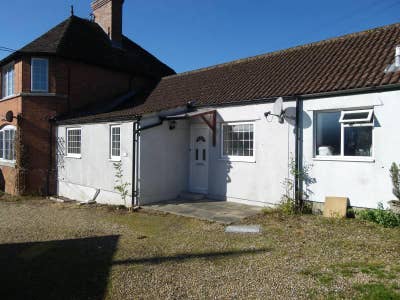 Fern Cottage, Flat 3 Station Road Main Photo
