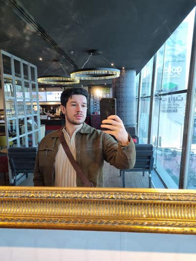 26m, looking for a flat share or buddy up Main Photo