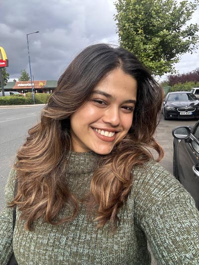 27 year old Female seeks a double room  Main Photo