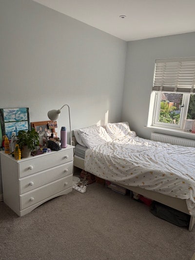 Modern 2‑Bed Maisonette Main Photo