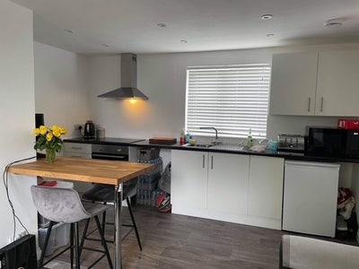 Self contained studio with separate bedroom Main Photo