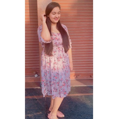 Student Female seeks a single or double room Main Photo