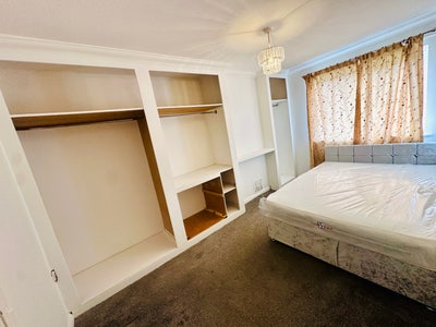 💖Lovely Room in Dagenham+Couple Welcome+Bill Incld Main Photo