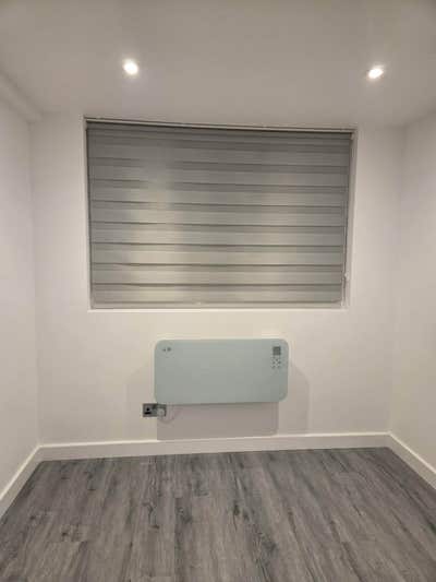 New Ensuite Double Bedroom close local amenities Main Photo