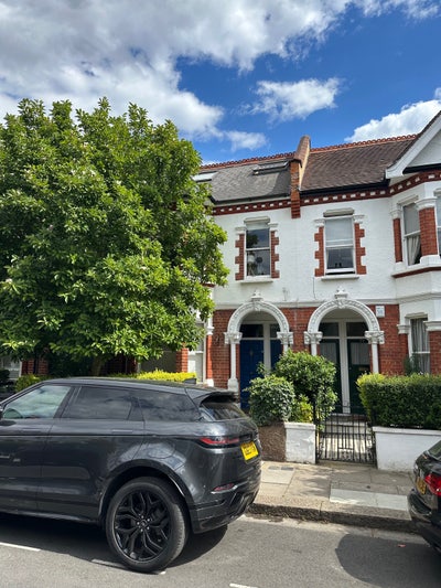 Fulham Flat near the River  Main Photo