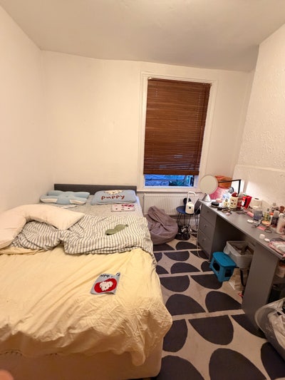 Bright single bedroom in E2 Main Photo