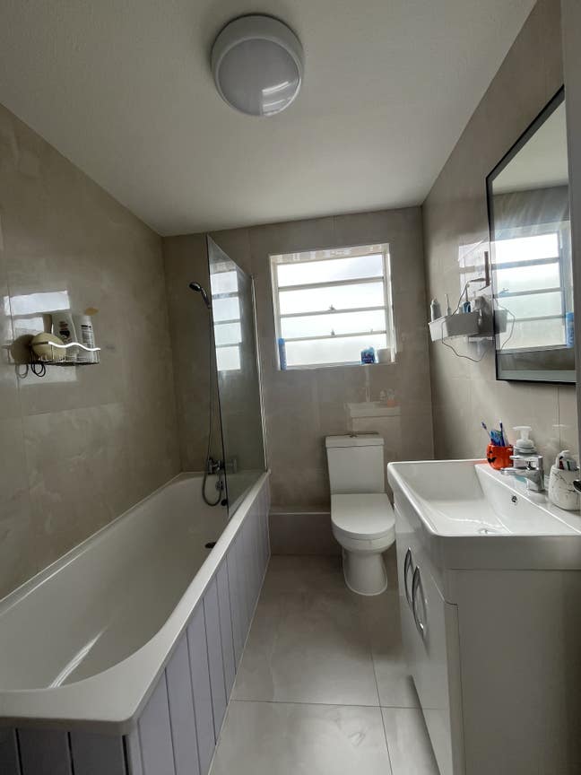Summer Sublet in E1 Main Photo