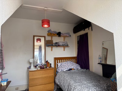  Room to Rent in Hove  Main Photo