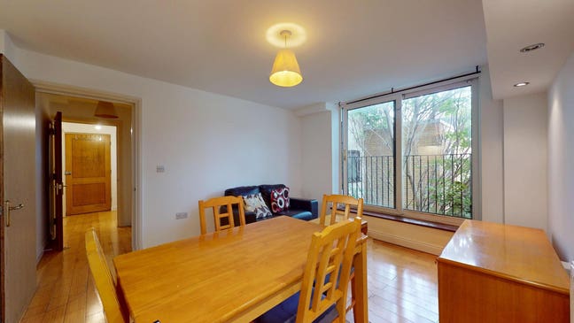 Pet-Friendly- 1 Bed Flat in Elephant and Castle  Main Photo