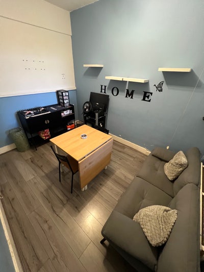 1 Bedroom House 🏠  Main Photo