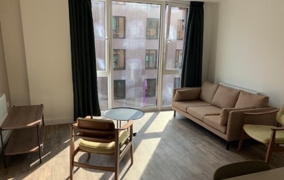 Modern apartment with rooftop terrace  Main Photo