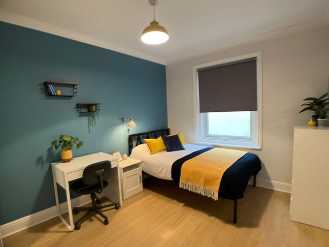 Beautiful and Spacious House for Professionals Main Photo