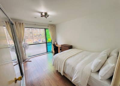 Modern Built – E14 🏠 Poplar / Bow Zone 2 Main Photo