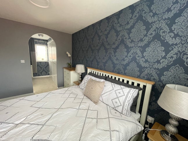 Large En-suite room in Friendly houseshare Main Photo