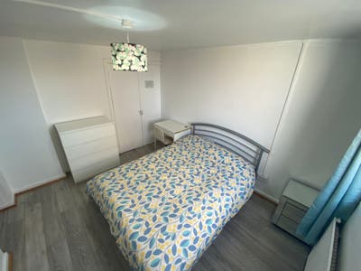 From August! Spacious Double! Bethnal Green! Main Photo