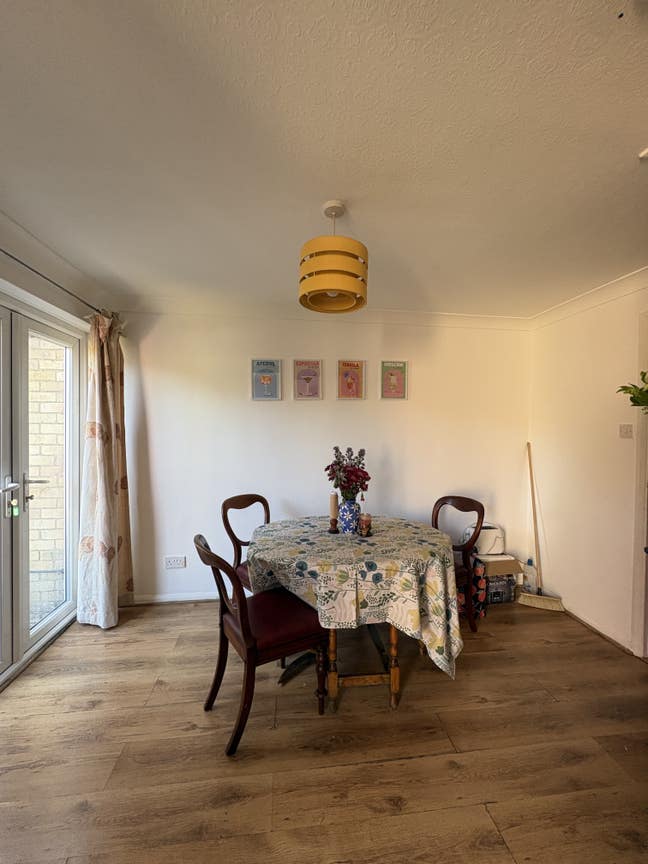 Room for rent in Cambridge  Main Photo