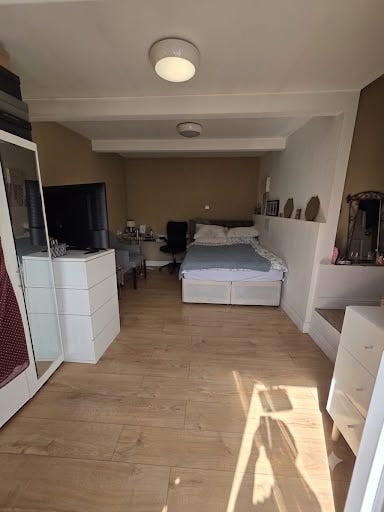 Lovely 1 bed flat in the heary of Hendon Main Photo