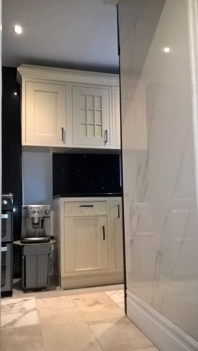 One Double Room available near London Bridge Main Photo