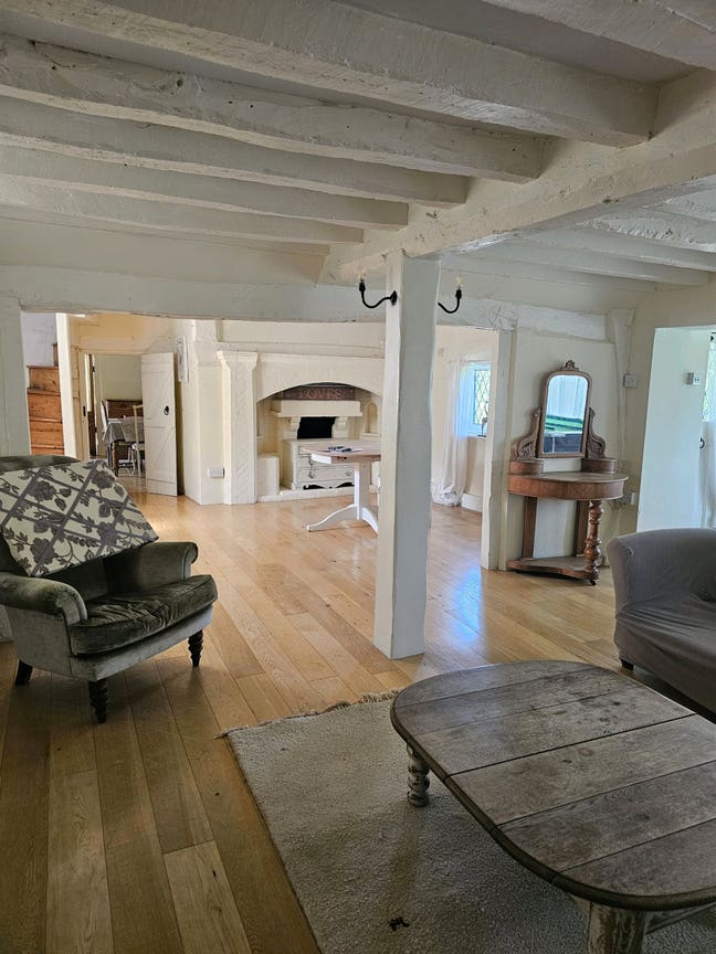 Large double room in house share Main Photo