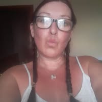 48 year old Female seeks a single or double room Main Photo