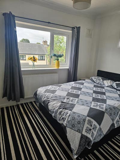 Furnished double room Main Photo