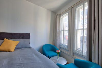 Large Room With En-Suite - Clapham Junction SW11  Main Photo