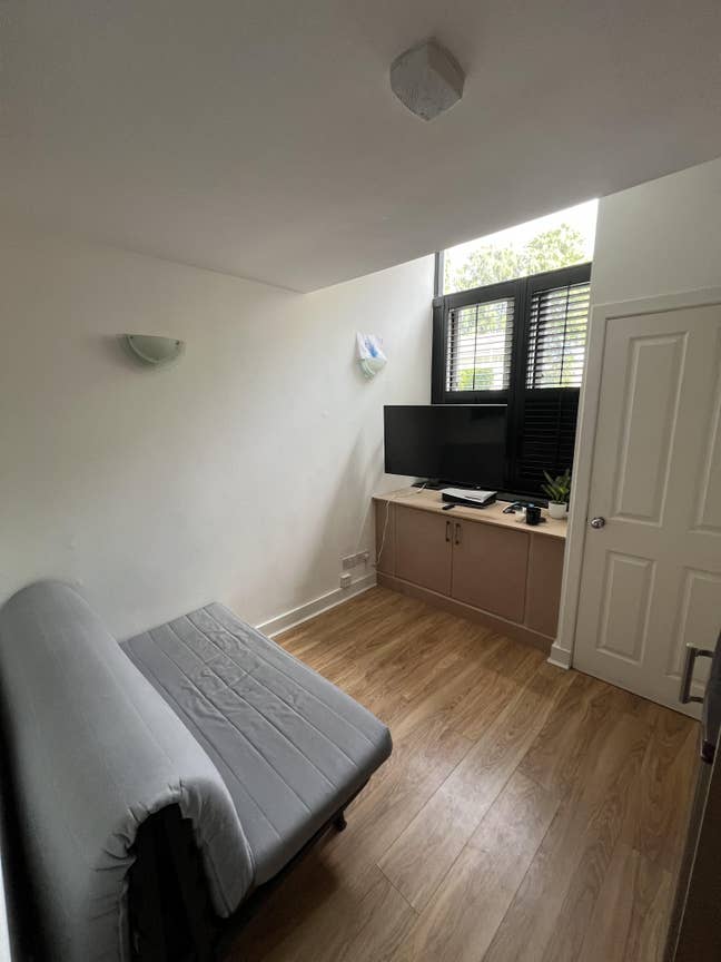 Beautiful One-Bedroom Flat to Let in Mornigside Main Photo
