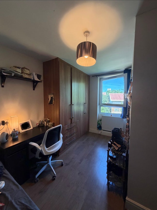 Beautiful En-suite Room in Mile End/ Bow! Main Photo