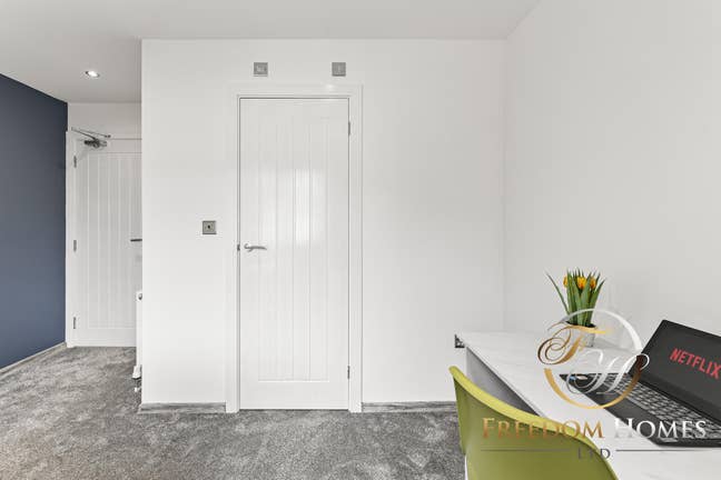 Large En-Suite Room in Paston PE4 Main Photo