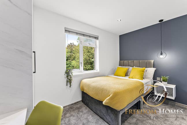 Large En-Suite Room in Paston PE4 Main Photo