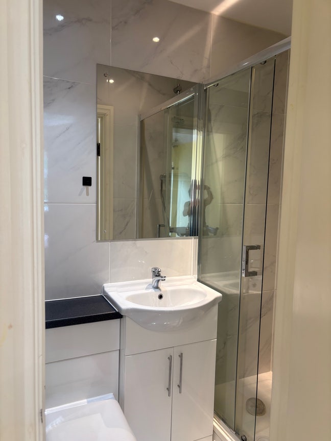 Specious & Luxury En-Suite Double Room, Birmingham Main Photo