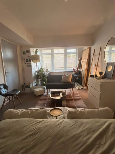 Large double room to let in Lower Clapton E5  Main Photo