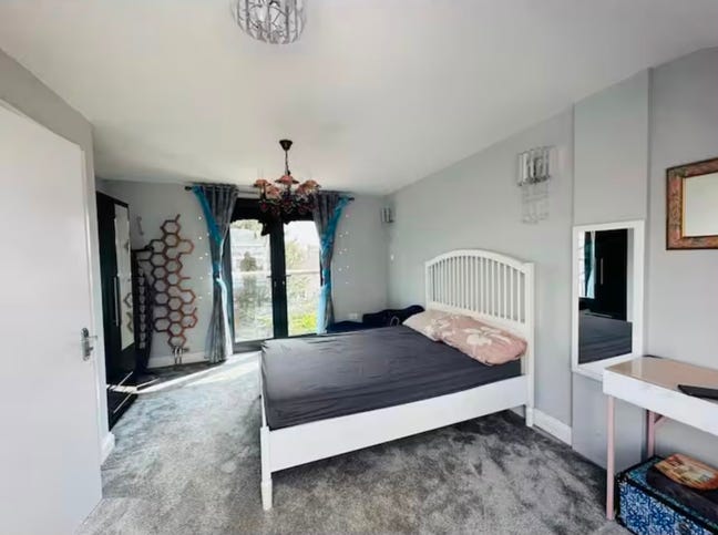  Loft  Double  Room  for  Rent-RM8 -Couples  Welcome
 Main Photo