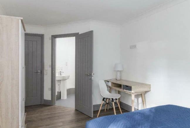 *Affordable 1-Bed Flatshare Main Photo
